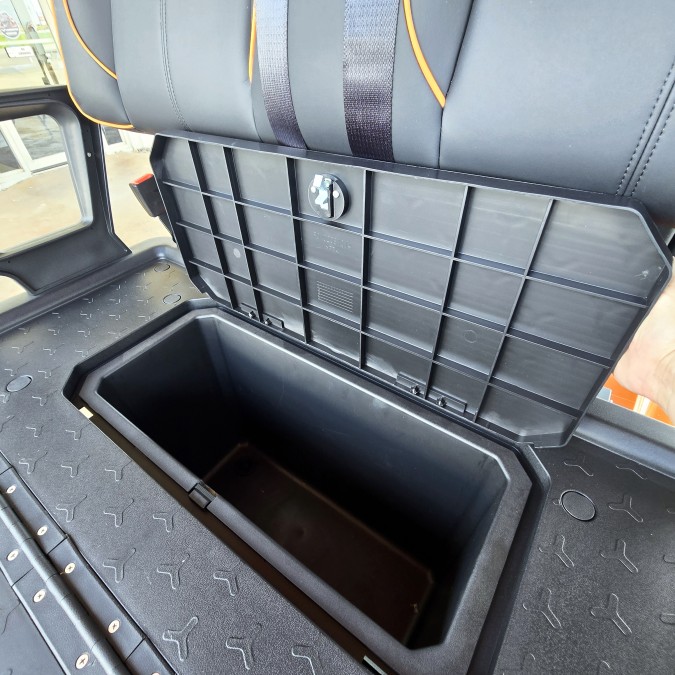 2025 Activ EV Lifted Pulse 4 Seater 3