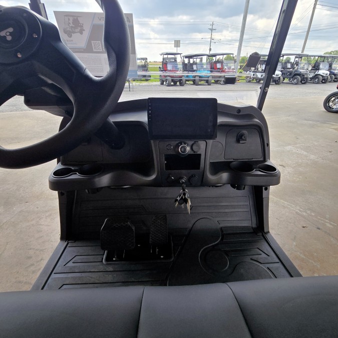 2025 Activ EV Pulse 4 Seater 9