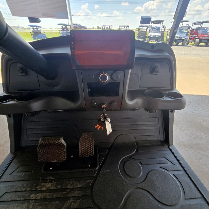 2025 Activ EV Pulse 4 Seater 13
