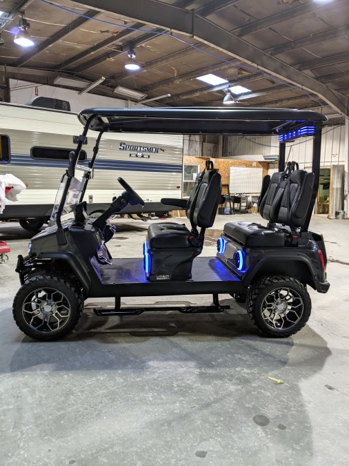 2025 Evolution Maverick 4 PLUS 3