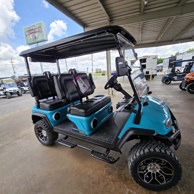 2025 Maverick 4 PLUS 7