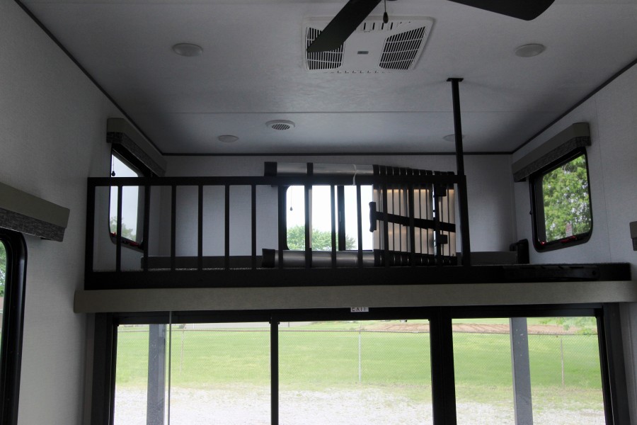 2025 Dutchmen Aspen Trail 360TH LOFT 23