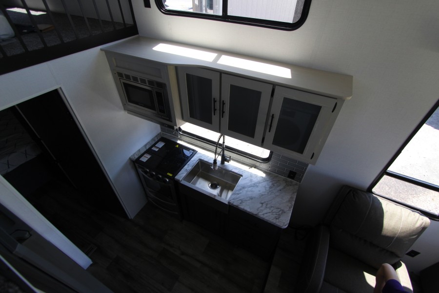 2024 Dutchmen Aspen Trail 360THLOFT 17