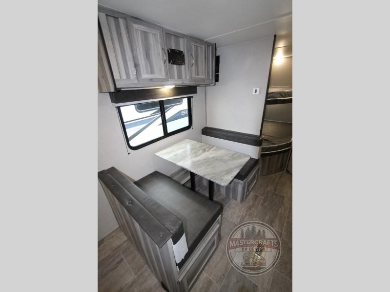 2022 Chinook DREAM D260BH 8