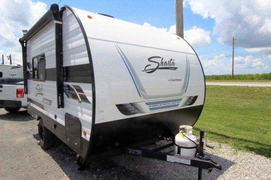 2025 Shasta Compact 16RE 1