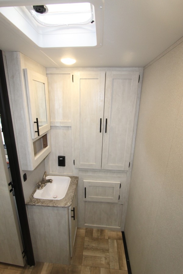 2023 Forest River RV Shasta 18FQ 14