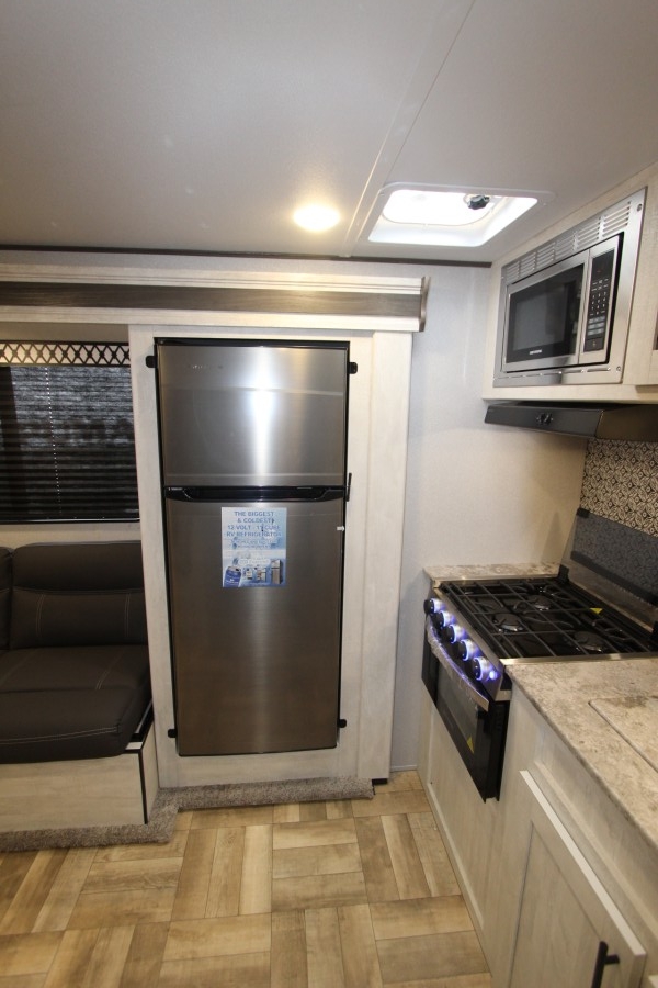 2022 Forest River RV Shasta 25RS 12