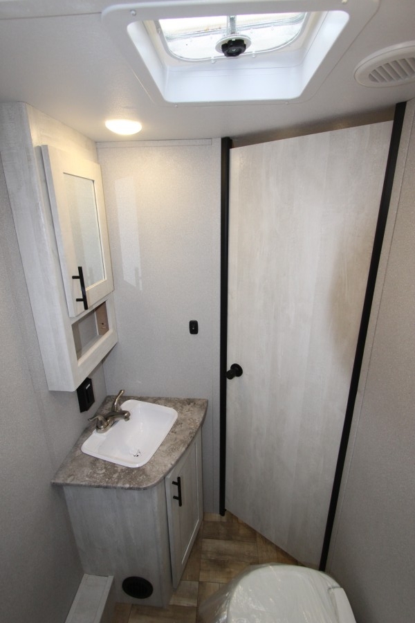 2022 Forest River RV Shasta 25RS 19