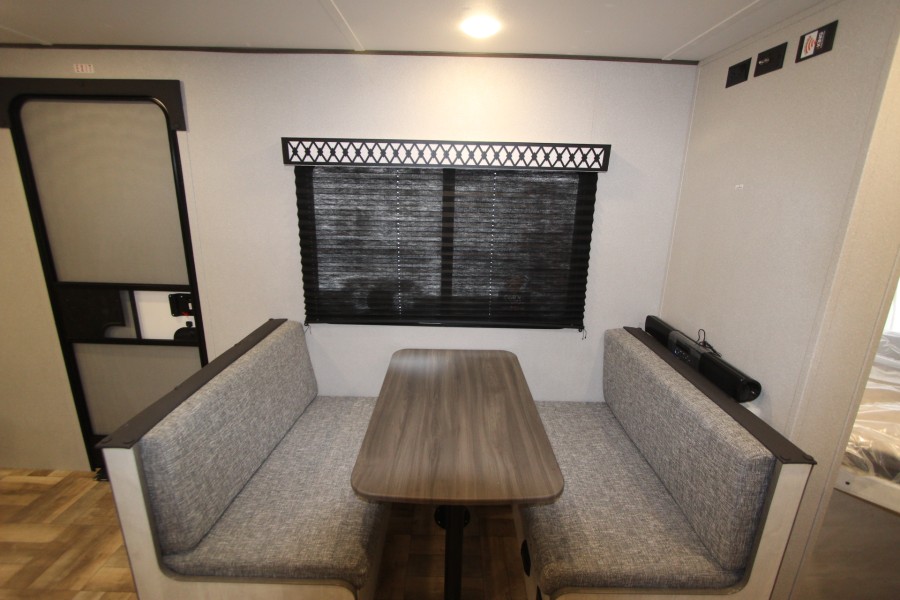 2022 Forest River RV Shasta 25RS 18