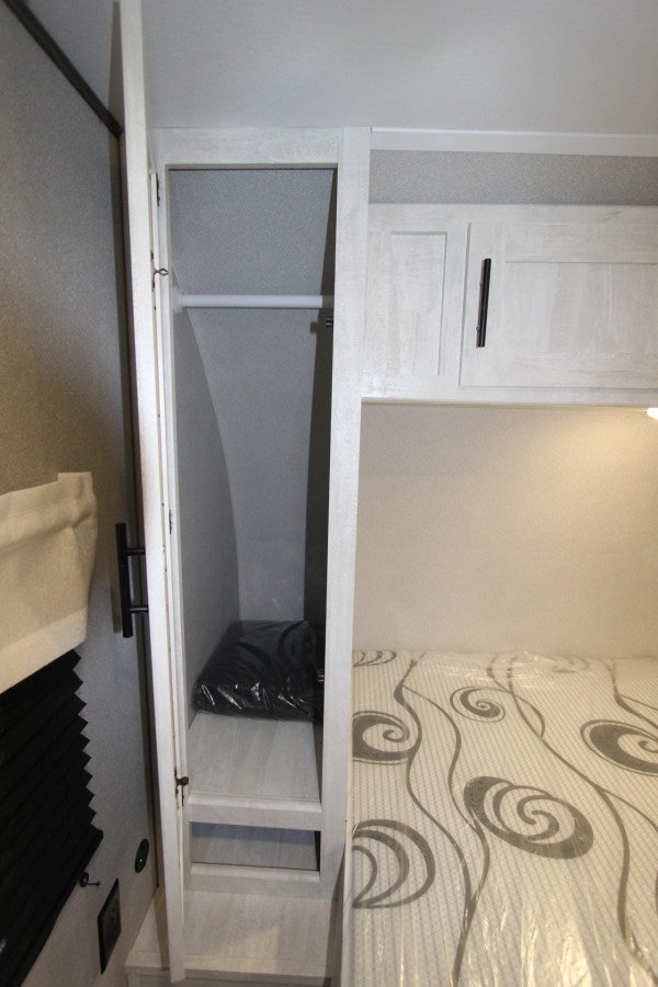2022 Forest River RV Shasta 25RS 24