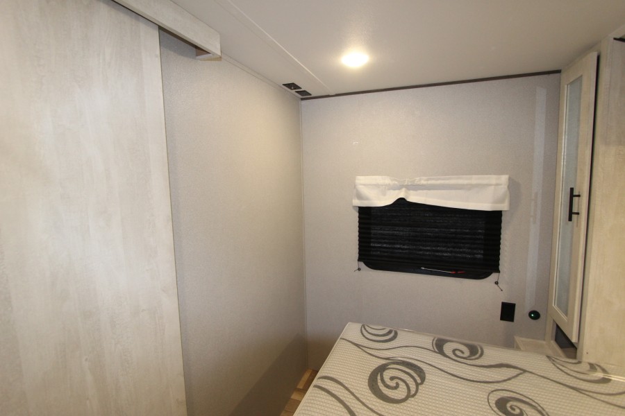 2022 Forest River RV Shasta 25RS 21