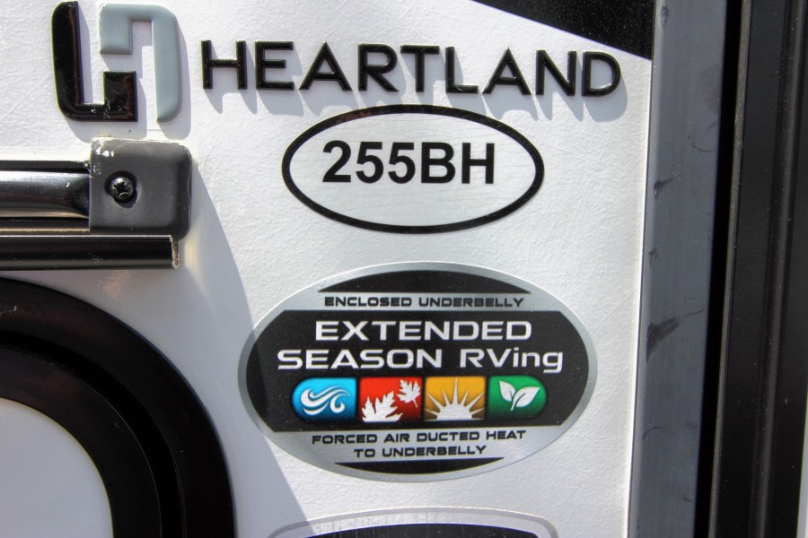 2022 Heartland Sundance ULTRA LITE 255BH 4