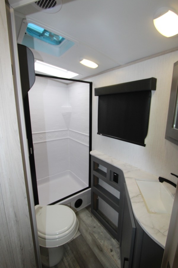 2022 Heartland Sundance ULTRA LITE 278BH 10