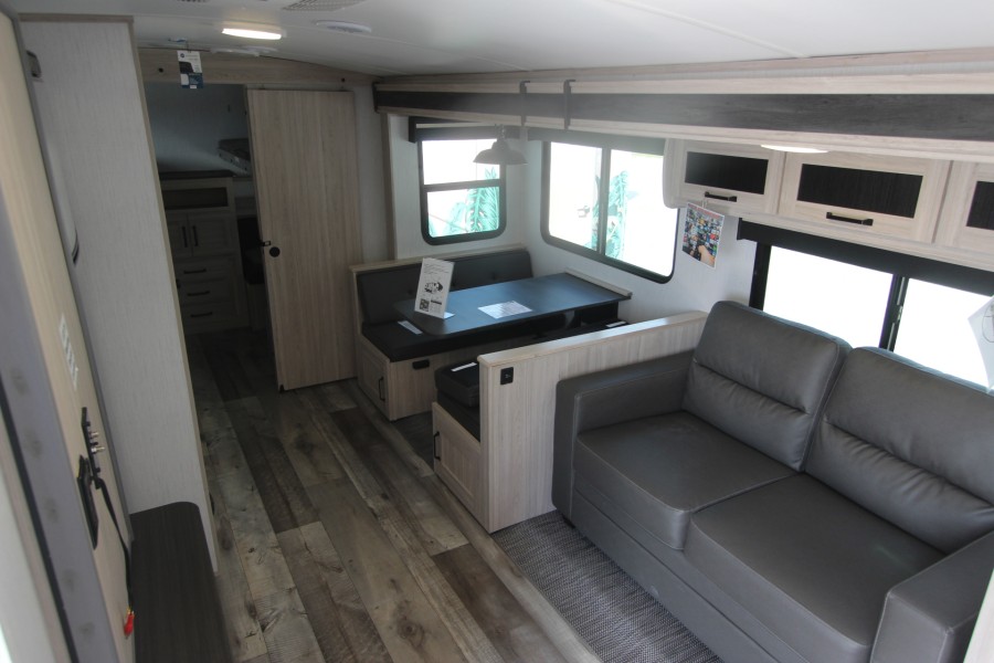 2022 Heartland Sundance ULTRA LITE 294BH 9