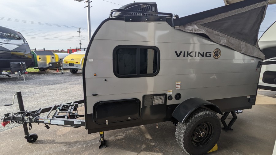 2022 Coachmen RV Viking Express 9.0TD 2