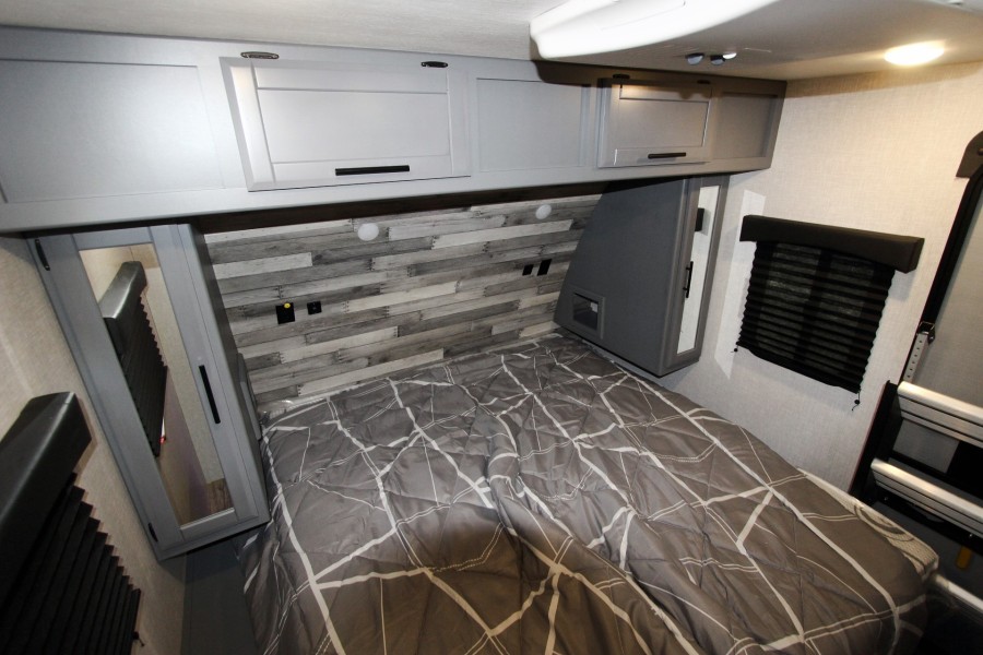 2023 CrossRoads RV Volante 29RB 11
