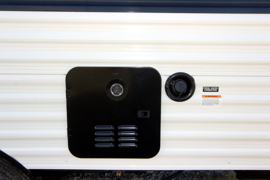 2025 CrossRoads RV Zinger 211RD 5