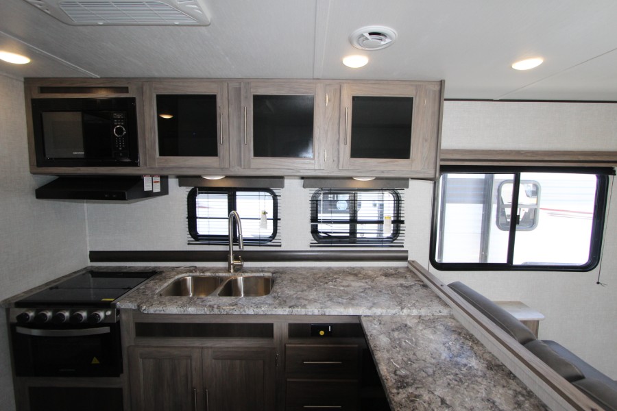 2022 CrossRoads RV ZINGER LITE ZR259FL 1