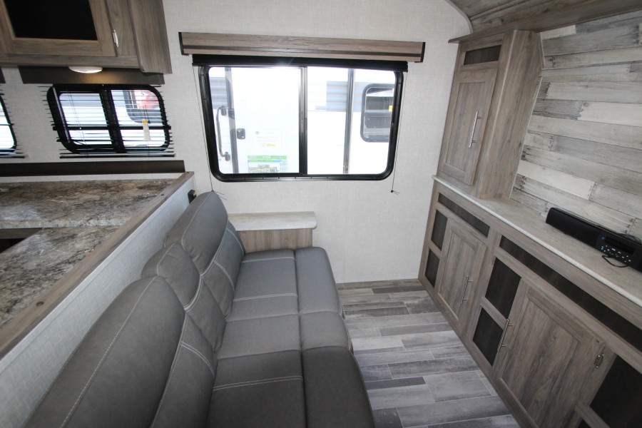 2022 CrossRoads RV ZINGER LITE ZR259FL 6