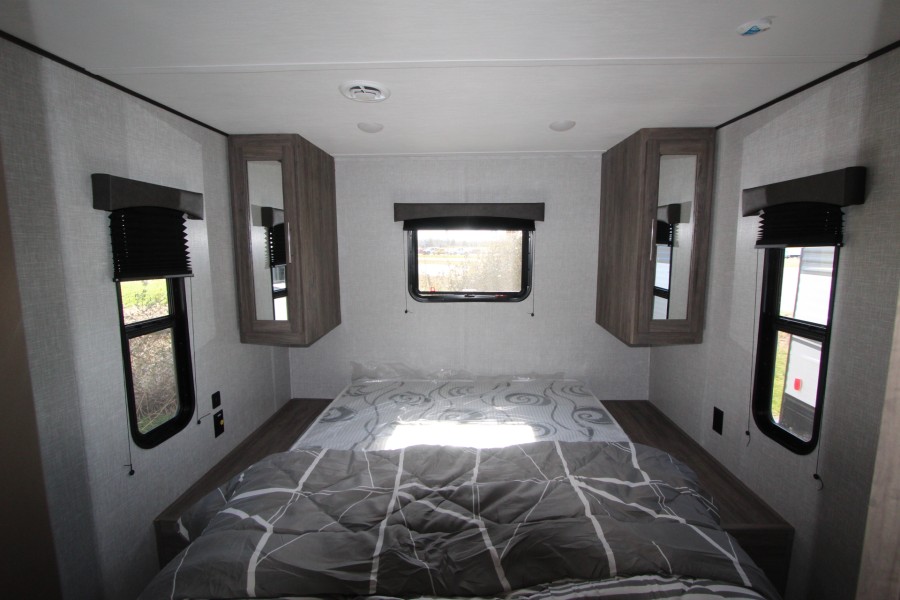 2022 CrossRoads RV ZINGER LITE ZR259FL 15