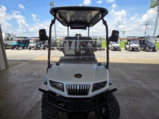 Golf Cart-Maverick-4 PLUS